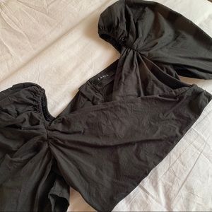 NWOT Black Puff Sleeve Crop Top